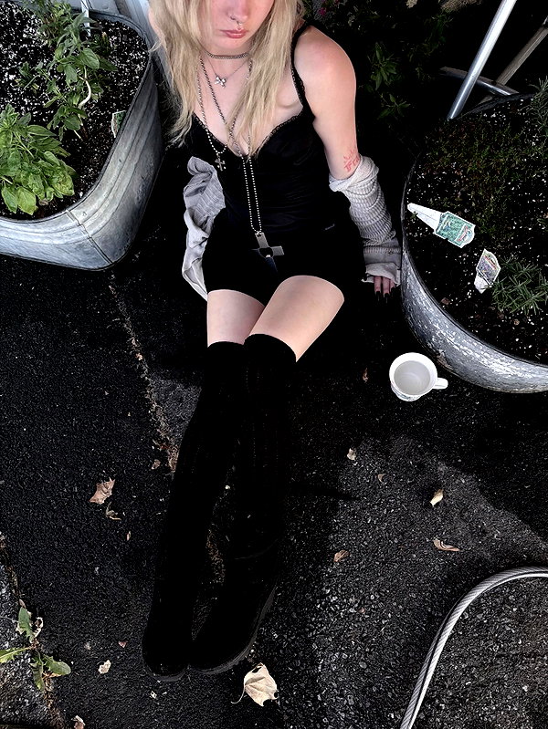 ash.onme instagram image archive image