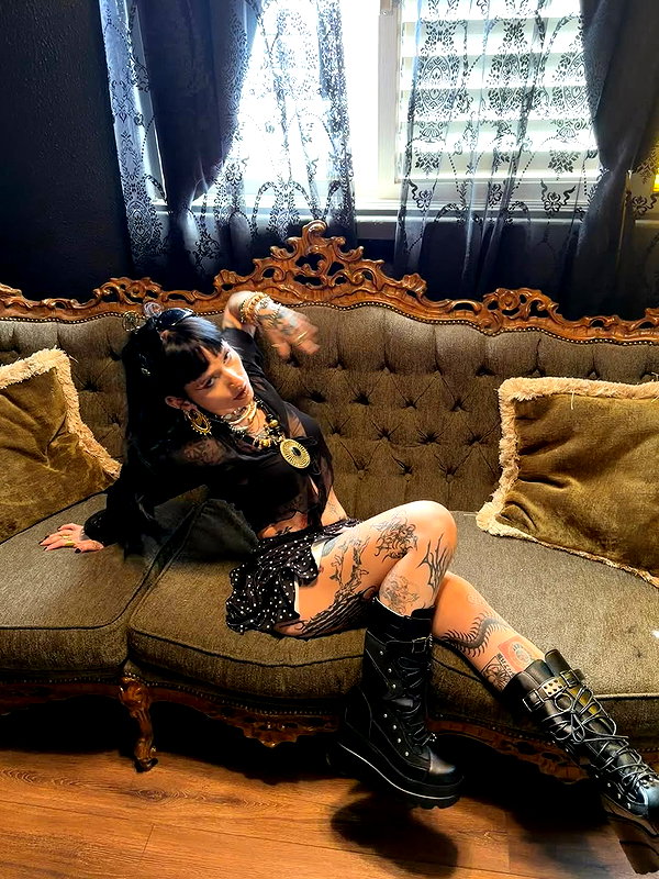 strawberryshanz instagram image archive image