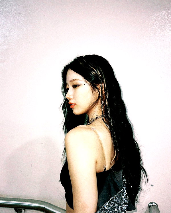 zuhazana instagram image archive image