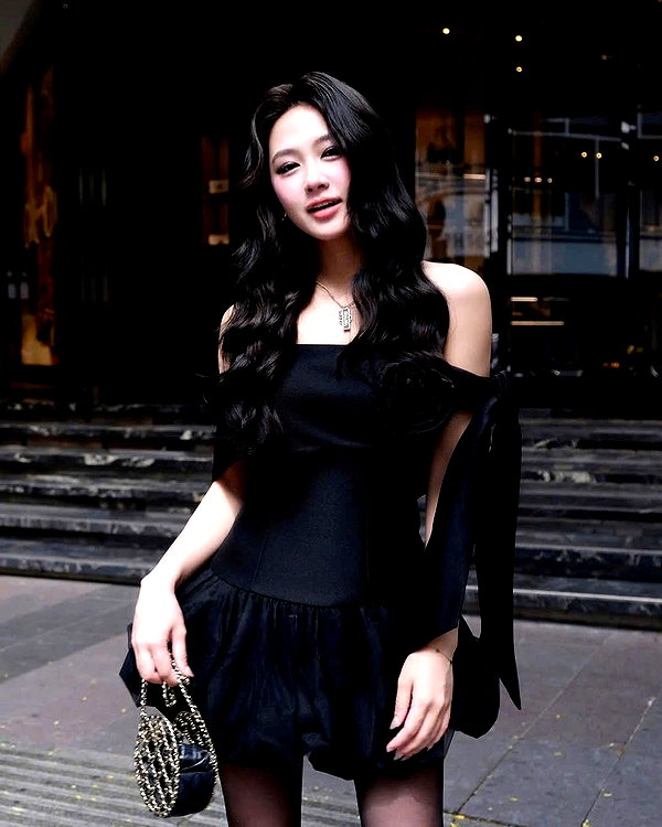 lyhythuedoxinh instagram image archive image