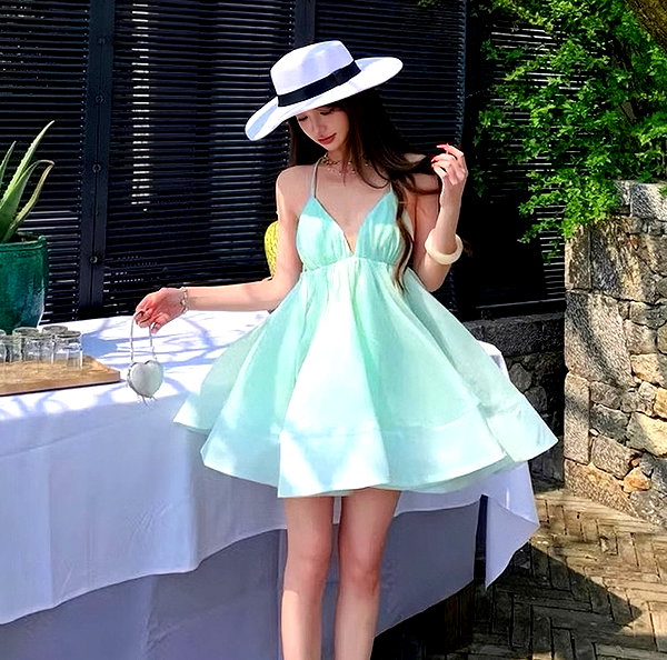 lyhythuedoxinh instagram image archive image