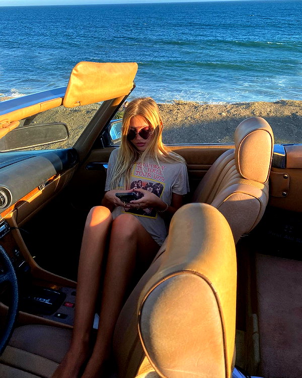 elizabethcampbelljones instagram image archive image