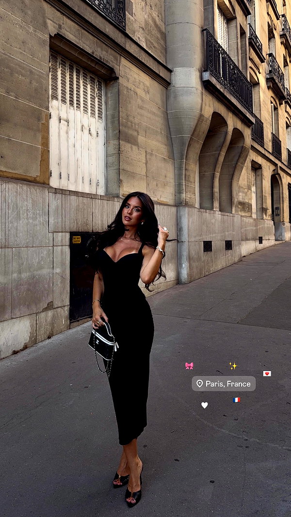 zoeliss instagram image archive image