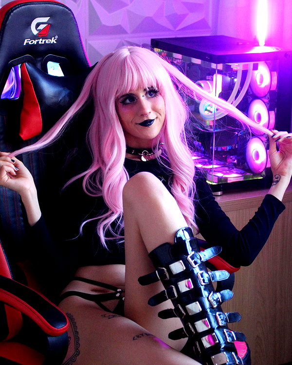 jadelaverne instagram image archive image