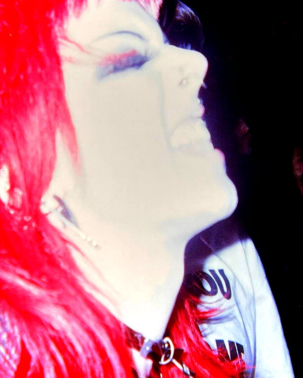yeahimcaroline instagram image archive image