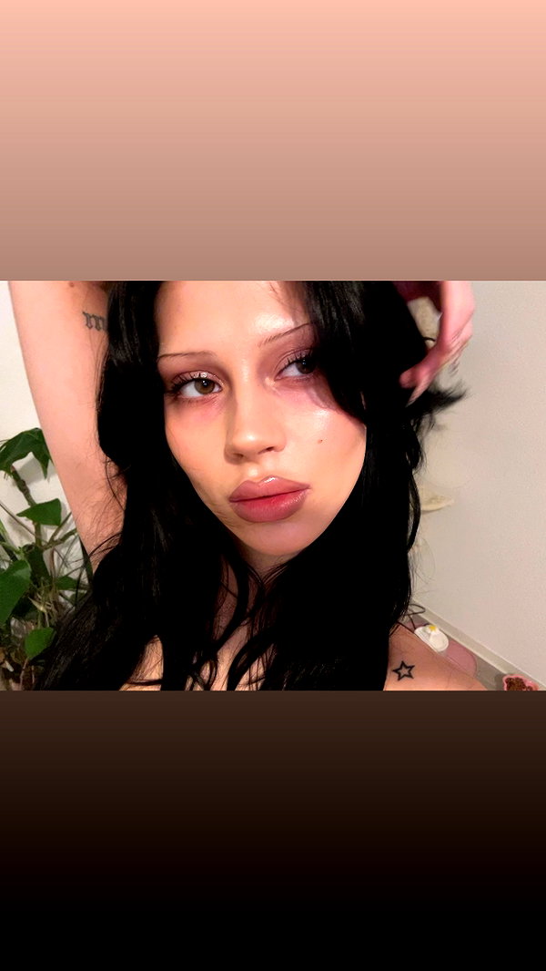 karolinaawasik archive image