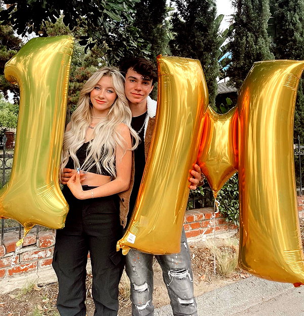 ellianawalmsley instagram image archive image