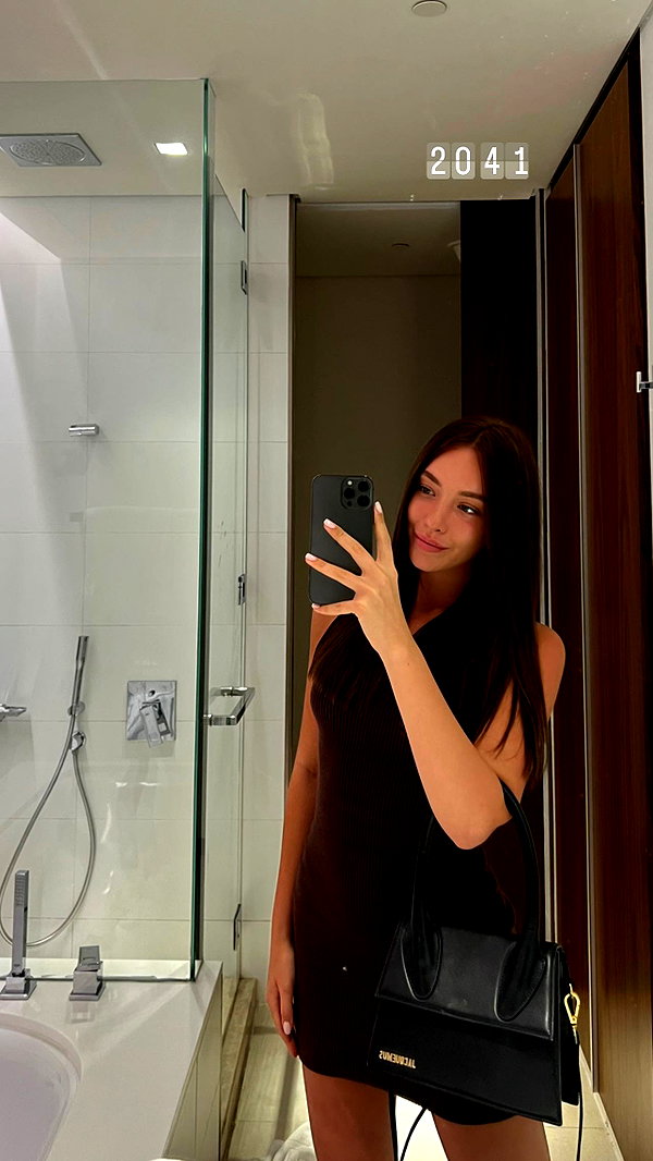veroni22ka instagram image archive image