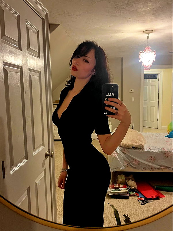 lilarosepalaza instagram image archive image
