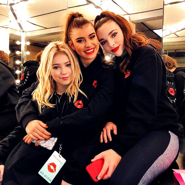 chloerosenbaum instagram image archive image