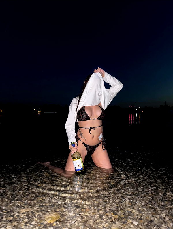 elviksi_07 instagram image archive image
