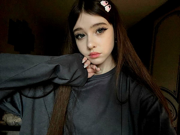 hhyuuko instagram image archive image