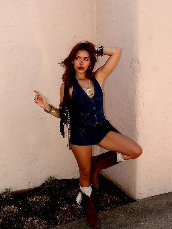 isavramirez instagram image archive image