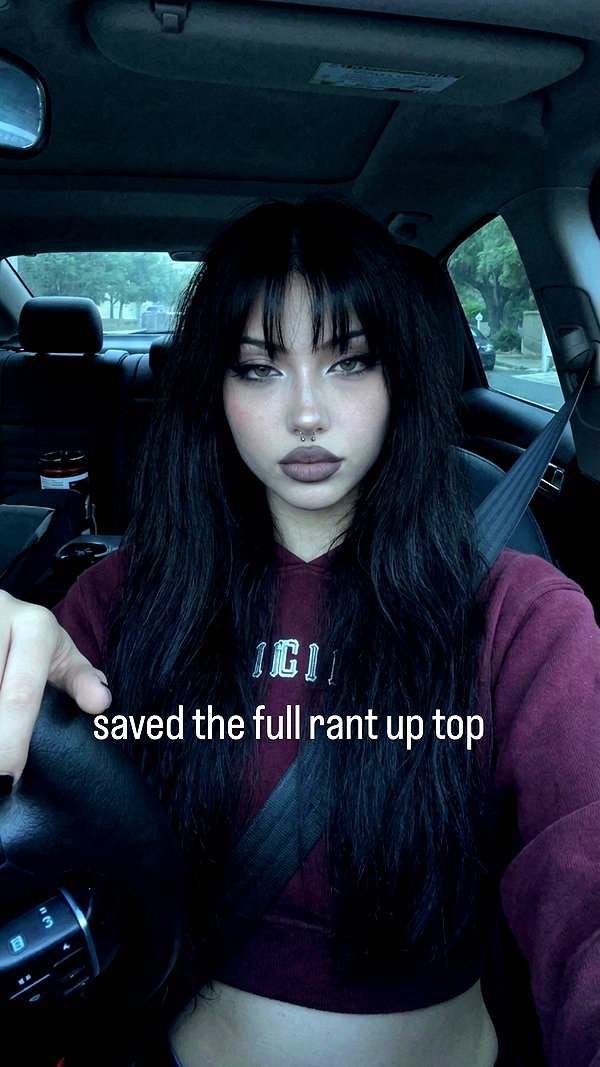 Archived image from @minavelez_ on Instagram
