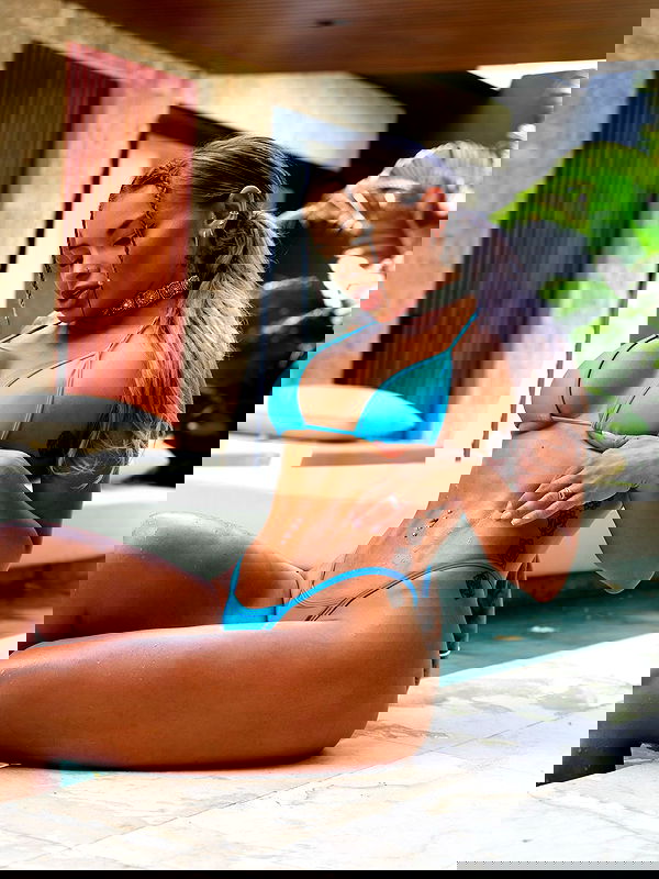 itshayleydavies itshayleydavies archive image