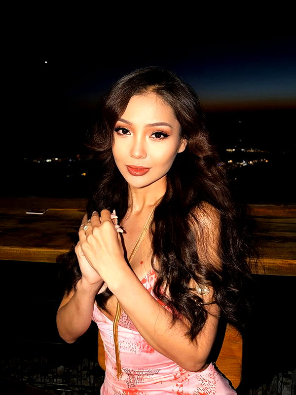 lyhythuedoxinh instagram image archive image