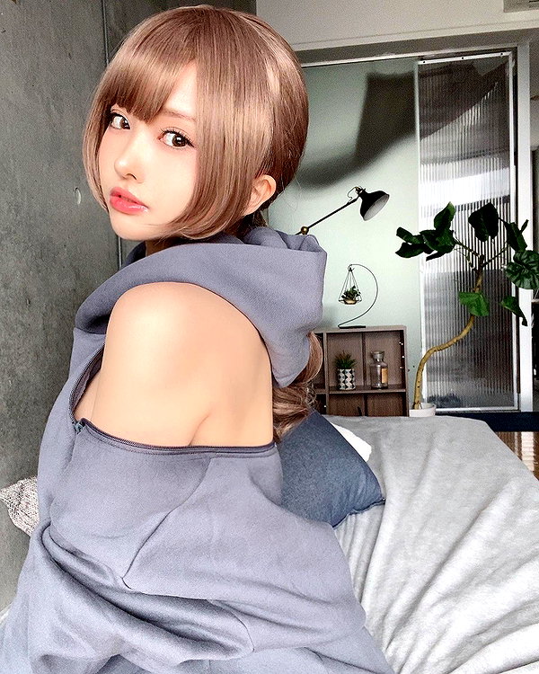 sithle011 instagram image archive image