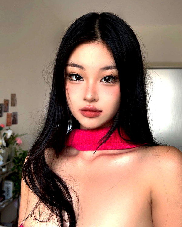 ll.lu1s instagram image archive image
