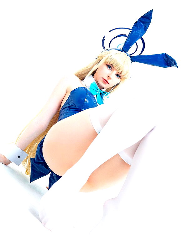 peachmilky_ instagram image archive image