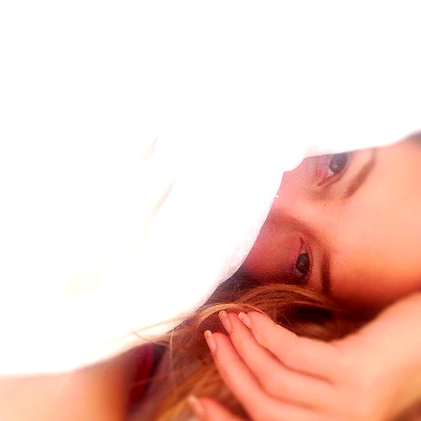 katehudson instagram image archive image