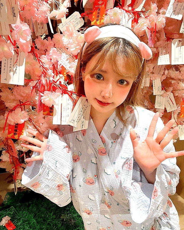erokochiba instagram image archive image