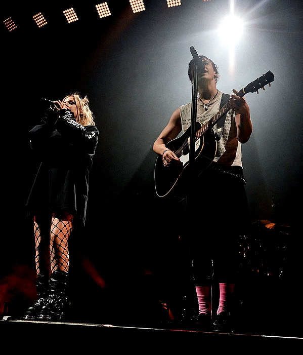 avrillavigne instagram image archive image