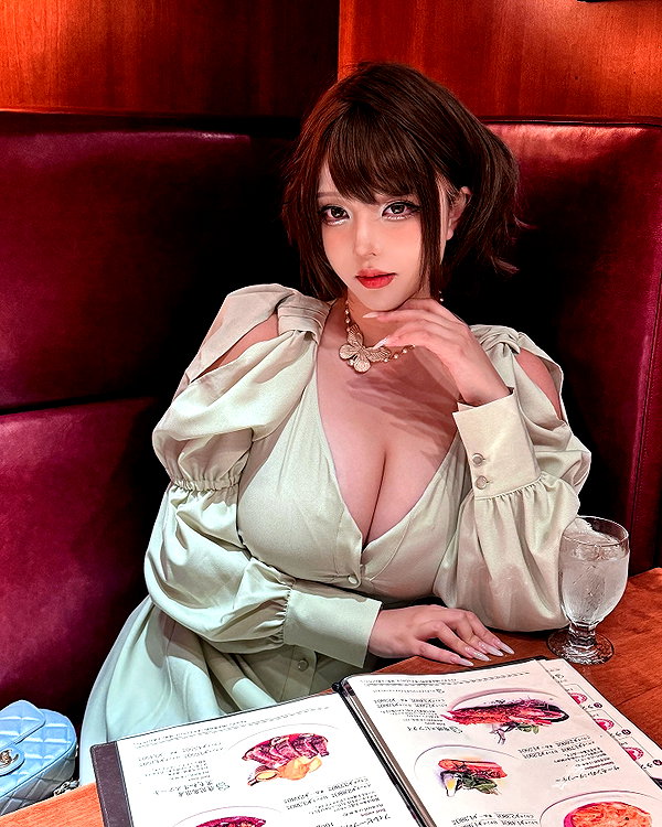 Archived image from @takomayuyi on Instagram