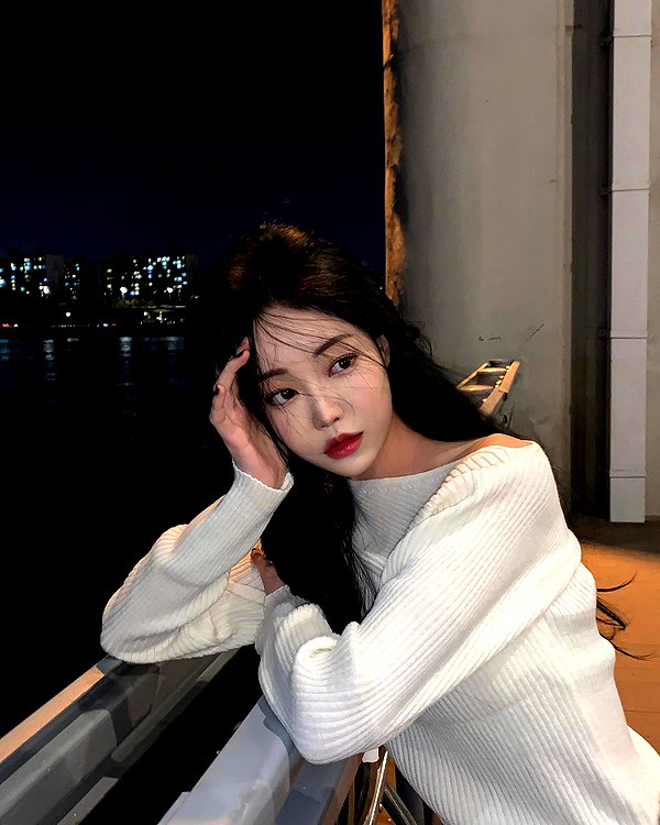 daxbin instagram image archive image