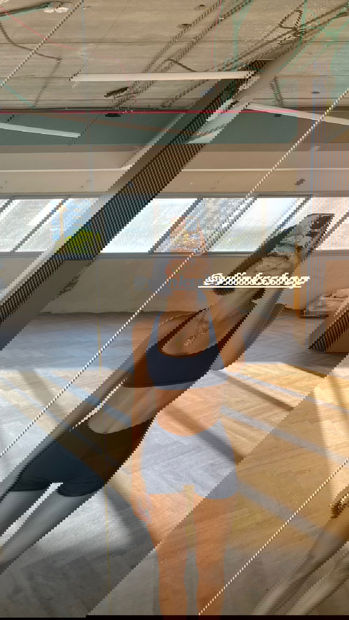 efrat_elmalich instagram image archive image