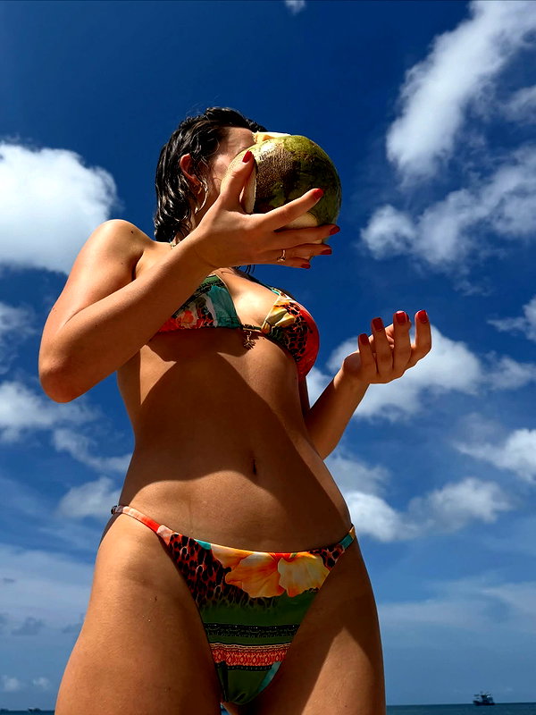 yanavekno instagram image archive image