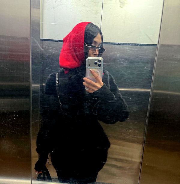 indra0102_ instagram image archive image