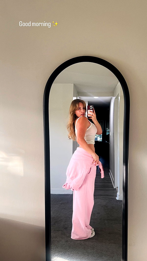 lea.weinberg_ instagram image archive image