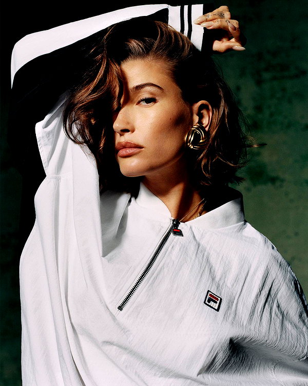 haileybieber instagram image archive image