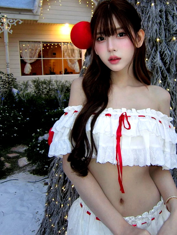 lyhythuedoxinh instagram image archive image