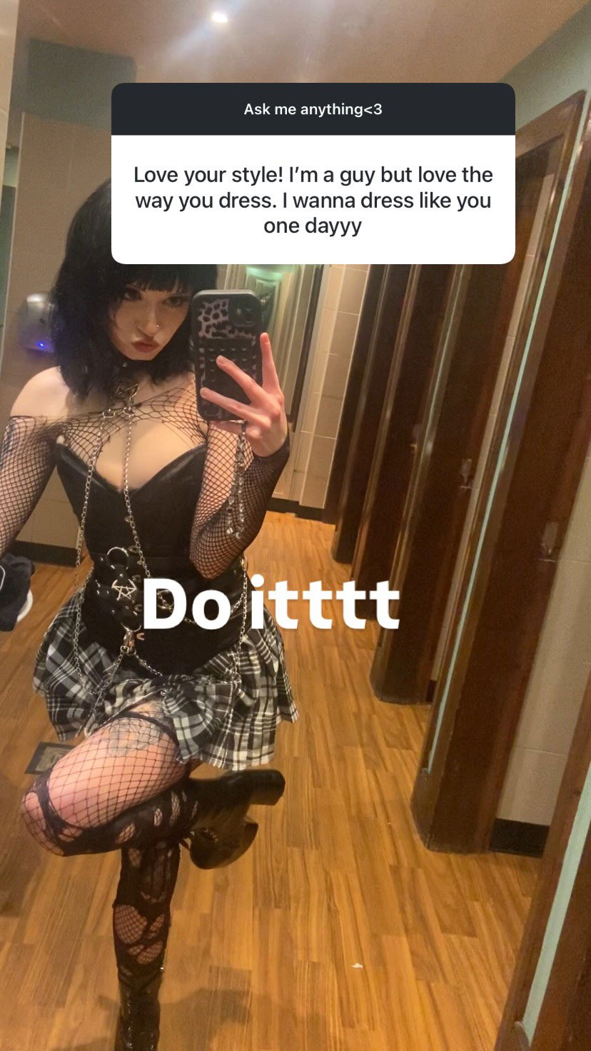 scarlett_ichor instagram image archive image