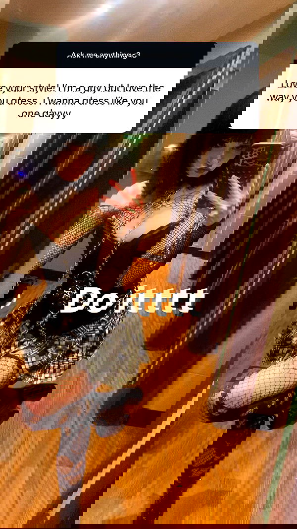 scarlett_ichor image ~ Altpins