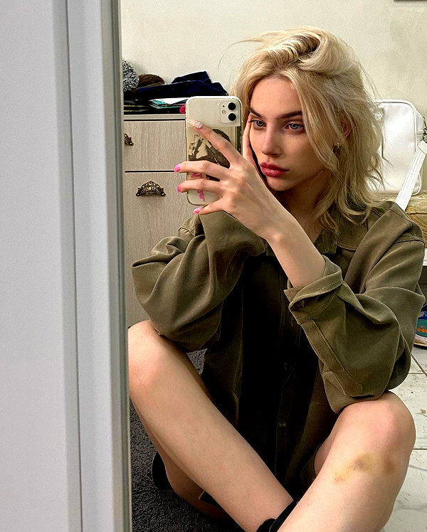 alien.hanna instagram image archive image