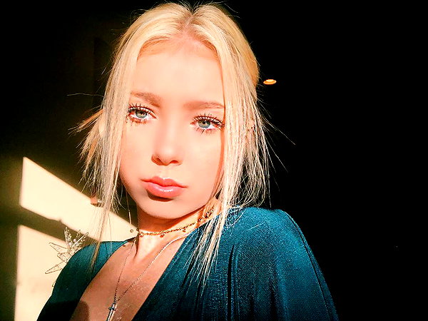 chloerosenbaum instagram image archive image