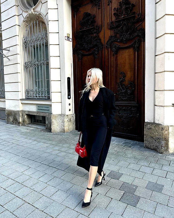 girlcalledluca instagram image archive image