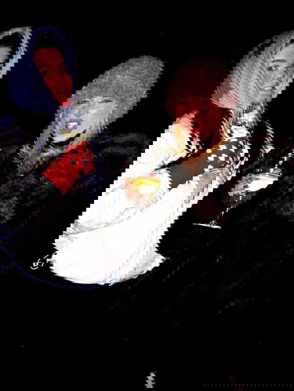 sabrinacarpenter sabrinacarpenter archive image