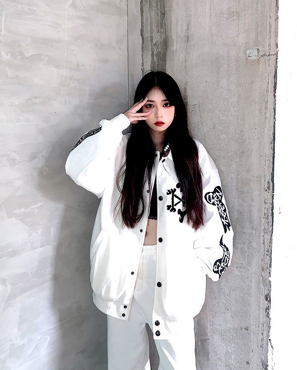 nixqq.425_ instagram image archive image