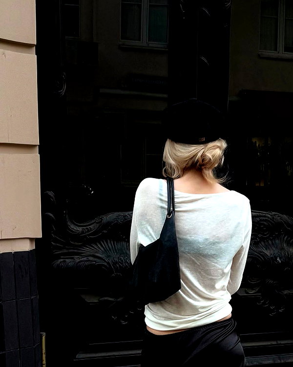 kkwwwv instagram image archive image