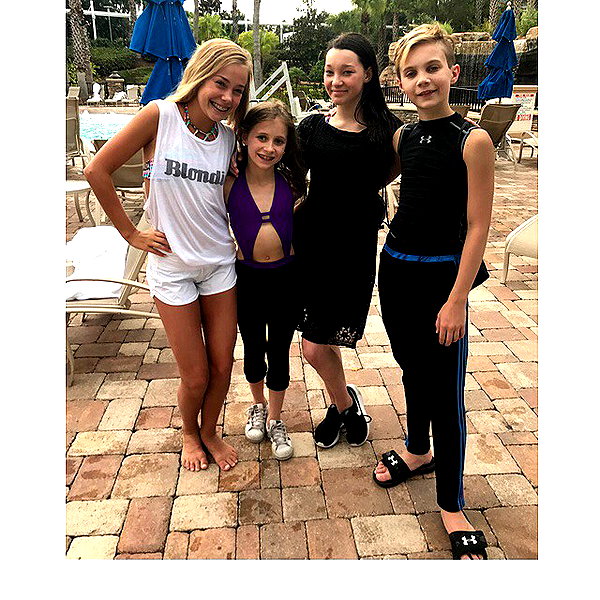 ellianawalmsley instagram image archive image