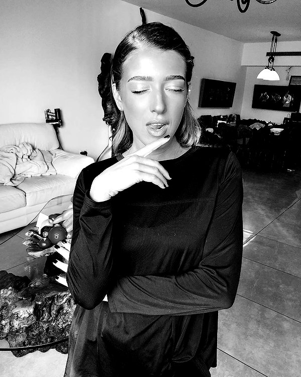 annezivi instagram image archive image