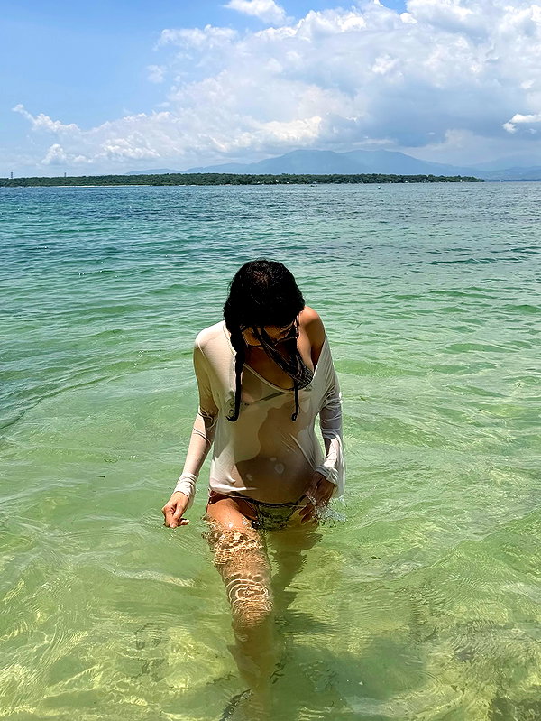 _nei.ko instagram image archive image
