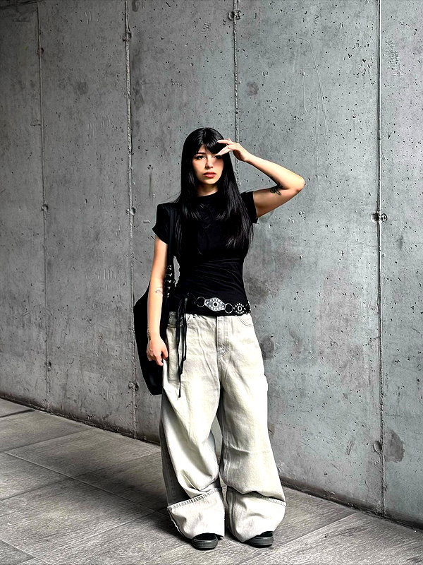 connie.01j instagram image archive image