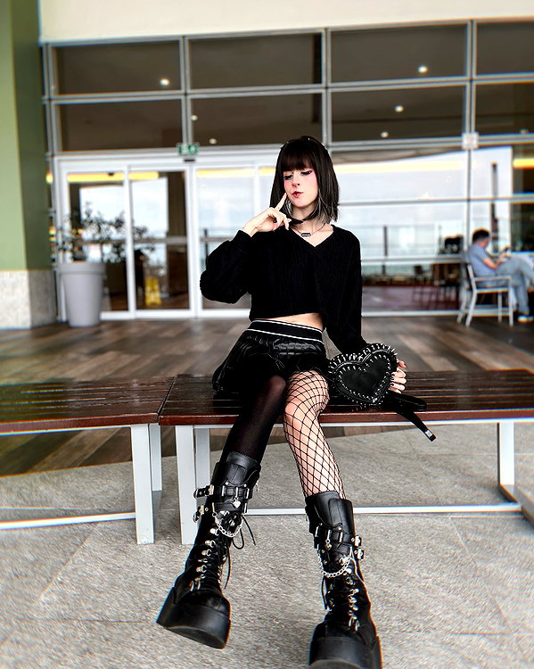 jadelaverne instagram image archive image