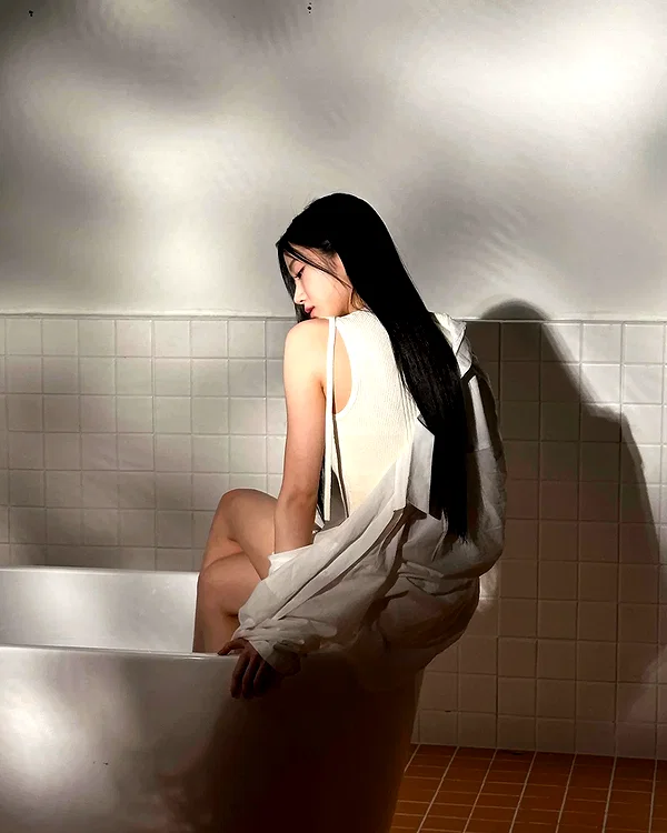 zuhazana instagram image archive image