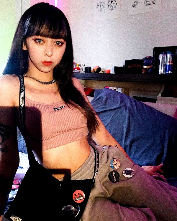 badthingalwaysg instagram image archive image