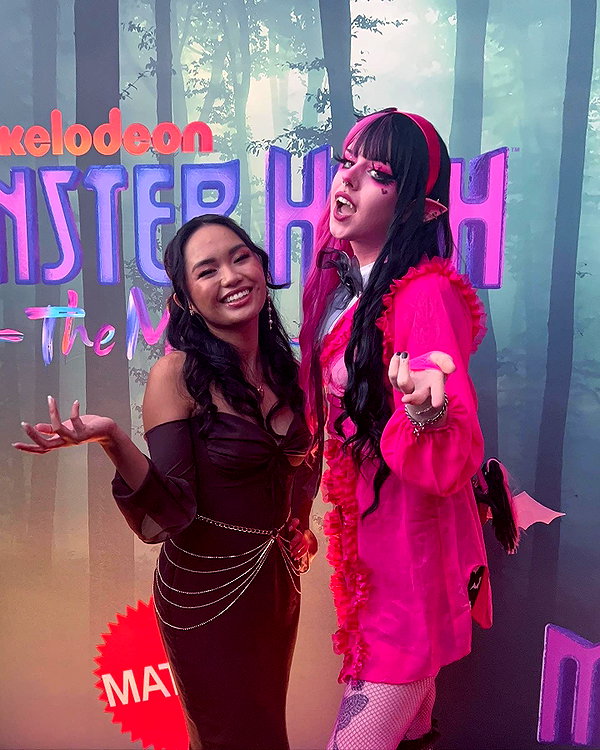 yeahimcaroline instagram image archive image